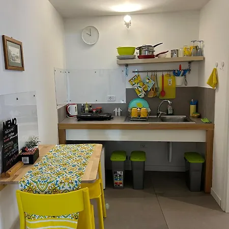 Apartment Like *